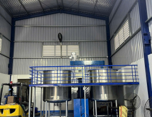 Thị Trường Thiết Bị Cơ Khí Chế Tạo Việt Nam: Nhu Cầu Gia Tăng Cho Máy Nghiền Và Bồn Khuấy Chuyên Dụng